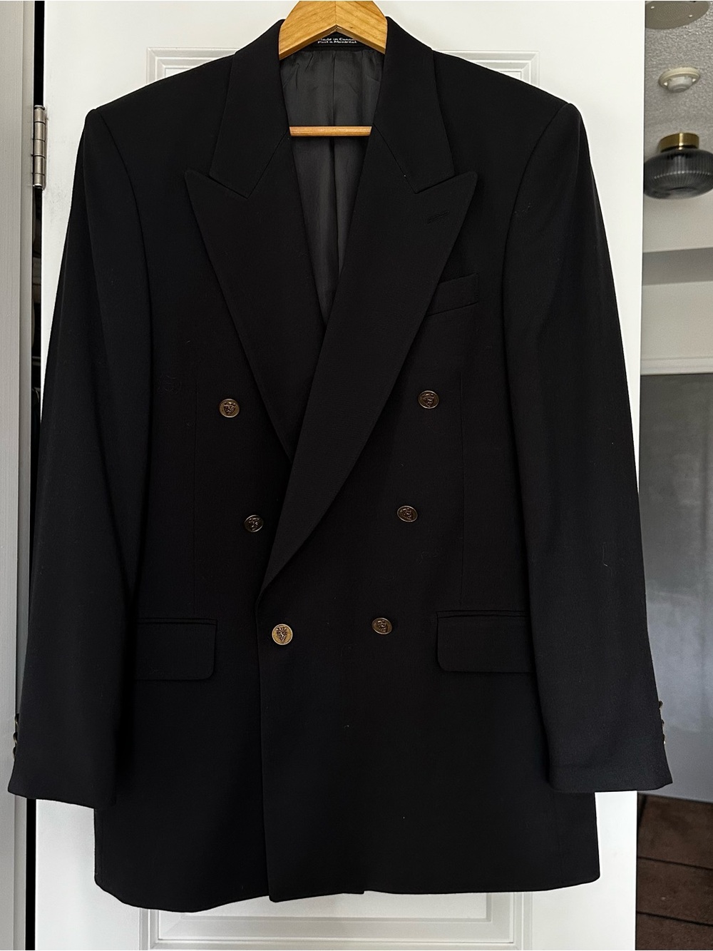 CHARTER COLLECTION MEN'S VINTAGE DOUBLE-BREASTED WOOL BLACK BLAZER